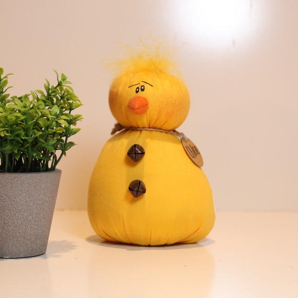 Yellow Decorative Chick Figurine with Jingle Bell Buttons Honey And Me Easter - Picture 5 of 5